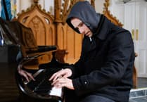 Nightchurch pianist's journey from streets to Changemaker